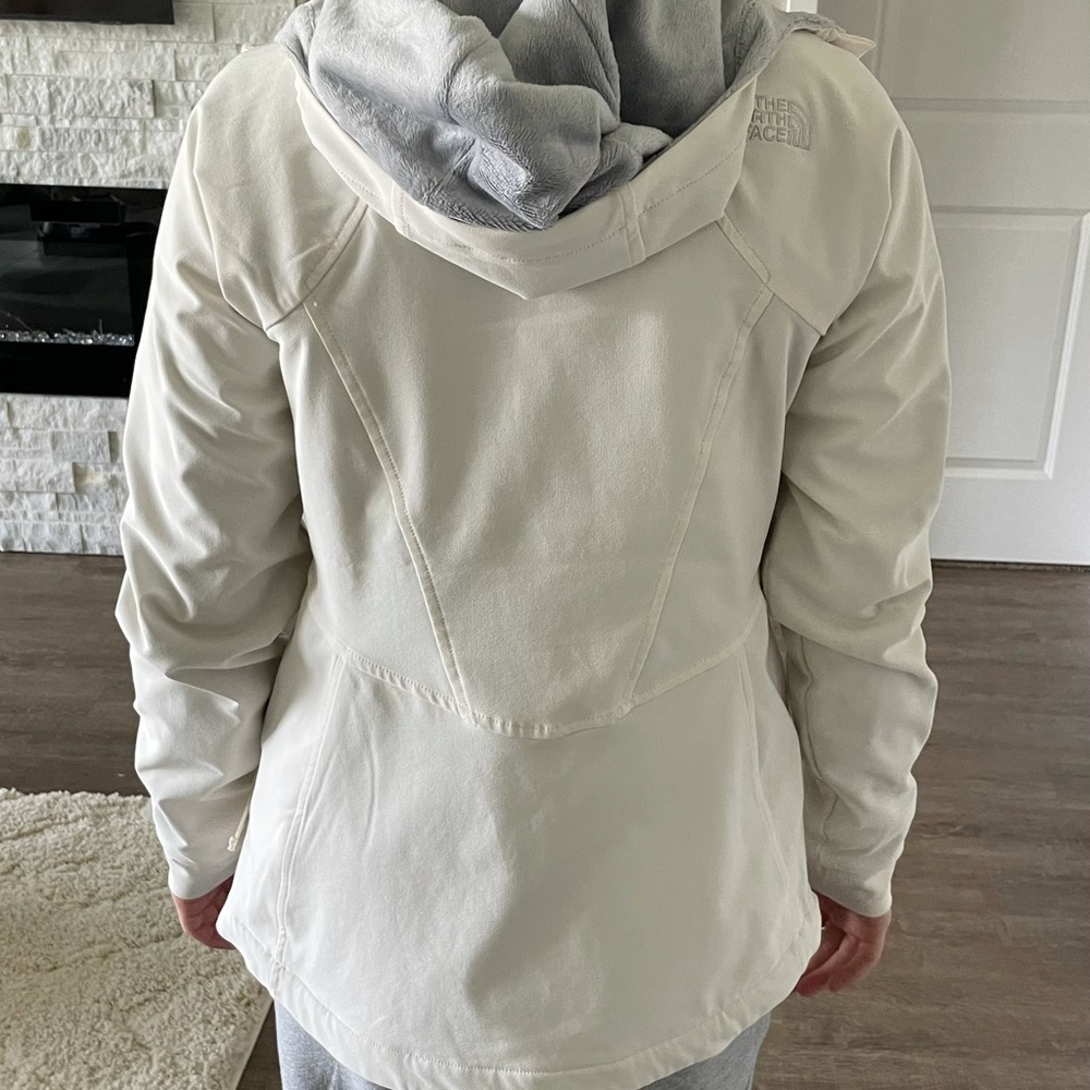 North face jacket - Picture 9 of 12